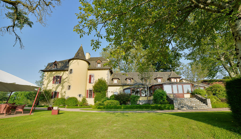 Chateau De Salles Vezac  Exterior photo